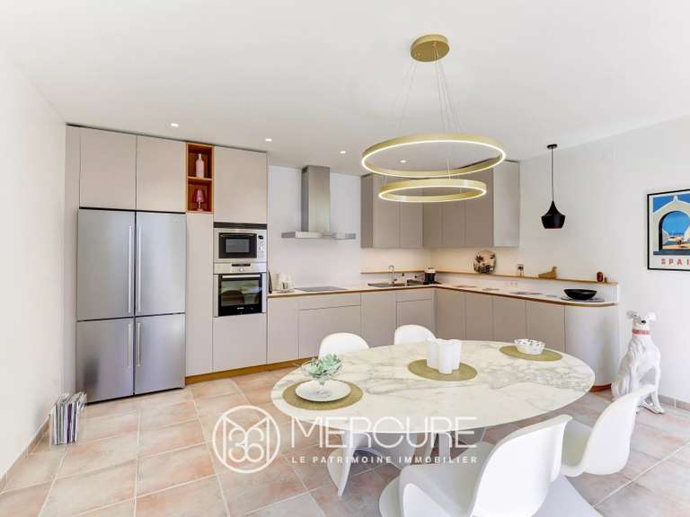 Maison Clermont-Ferrand - 4 chambres - 496m²