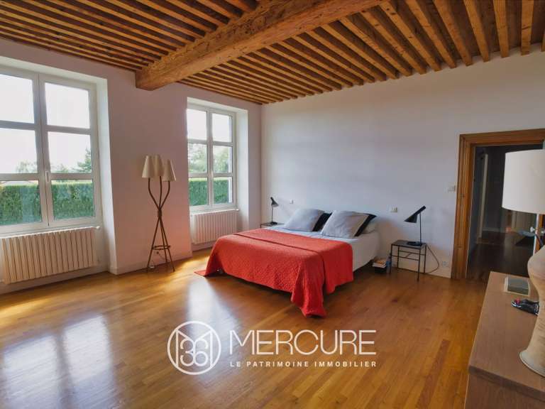 Maison Clermont-Ferrand - 4 chambres - 392m²