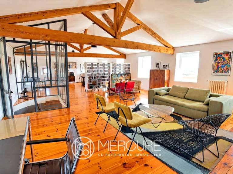 Maison Clermont-Ferrand - 4 chambres - 392m²