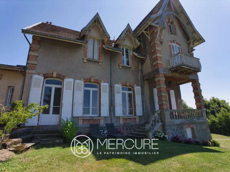 Manoir Clermont-Ferrand - 7 chambres - 400m²