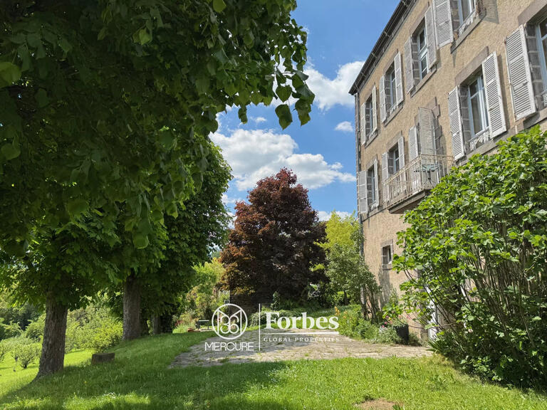 Property Clermont-Ferrand - 5 bedrooms - 400m²