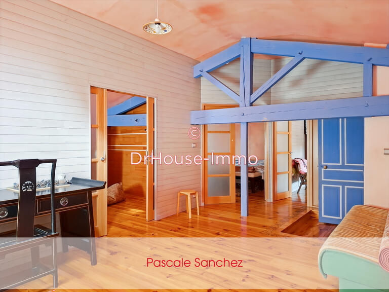Villa Clermont-Ferrand - 6 bedrooms - 215m²