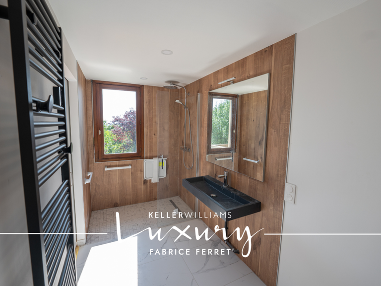 Villa Clermont-Ferrand - 5 chambres - 237m²
