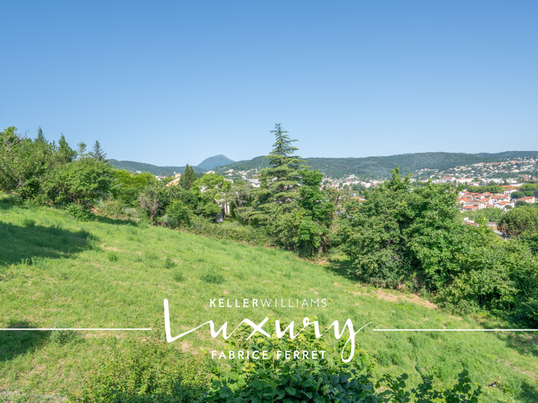 Villa Clermont-Ferrand - 5 chambres - 237m²