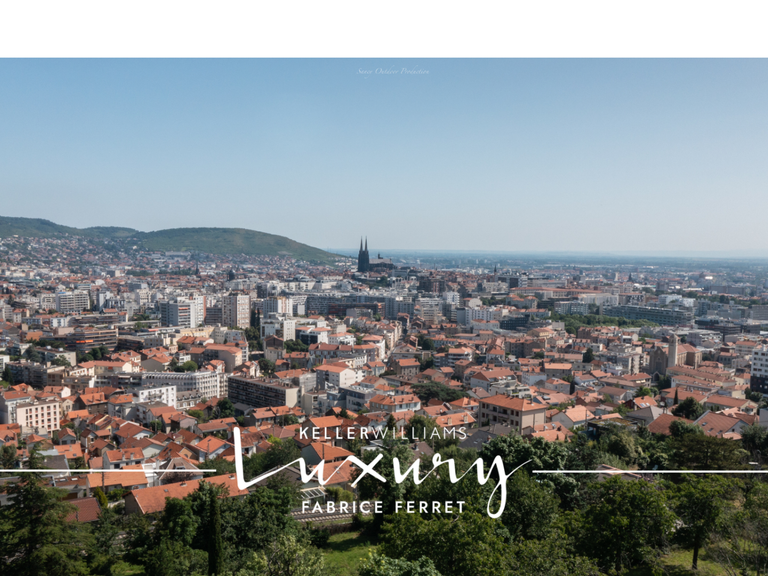 Villa Clermont-Ferrand - 5 chambres - 237m²