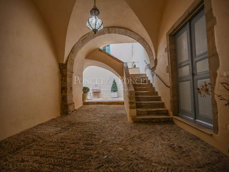 Castle Clermont-l'Hérault - 8 bedrooms - 450m²