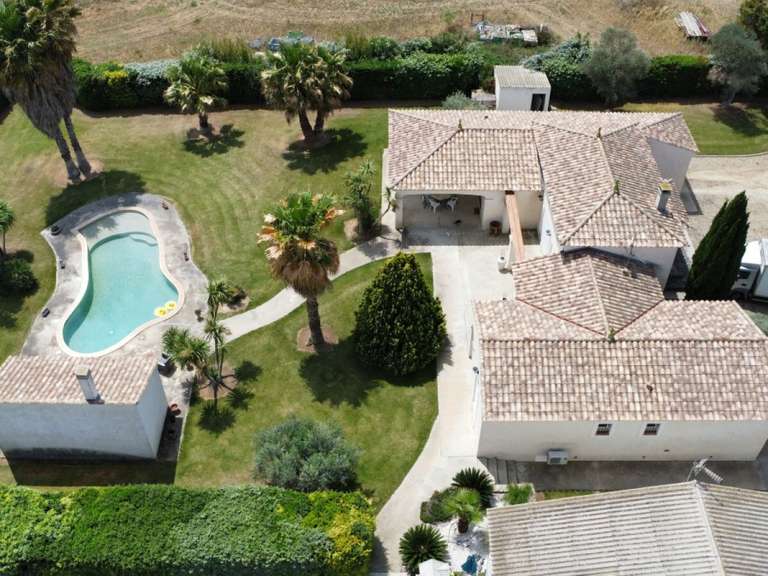 Sale House Clermontl'Hérault 553 000€