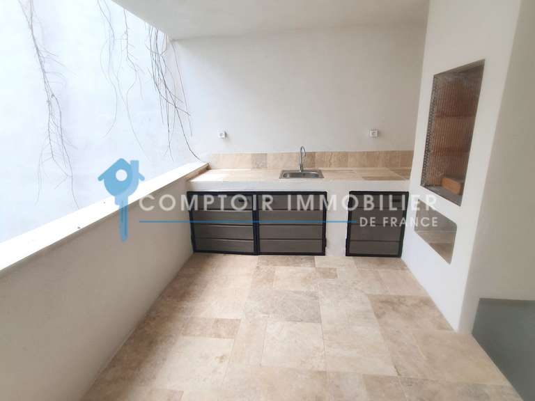 Maison Clermont-l'Hérault - 6 chambres - 300m²
