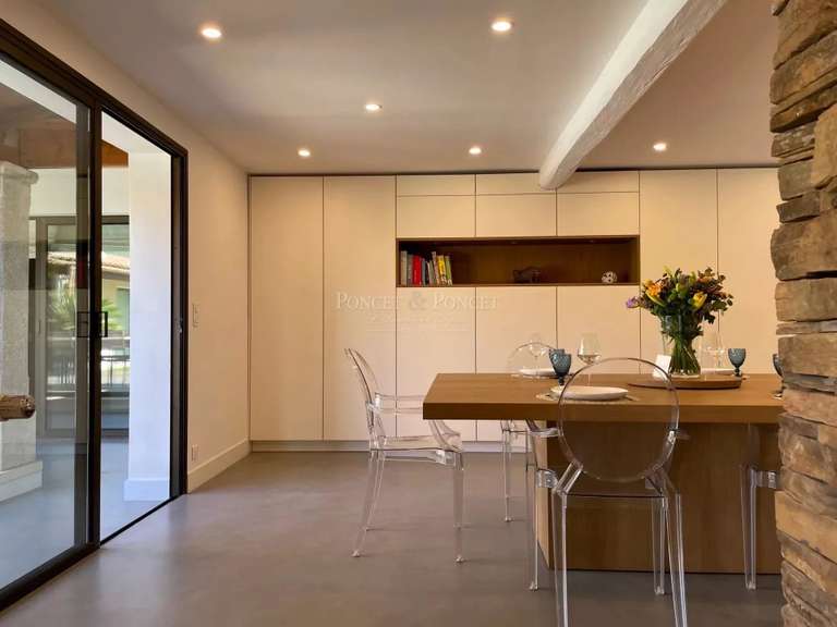 Maison Clermont-l'Hérault - 9 chambres - 570m²