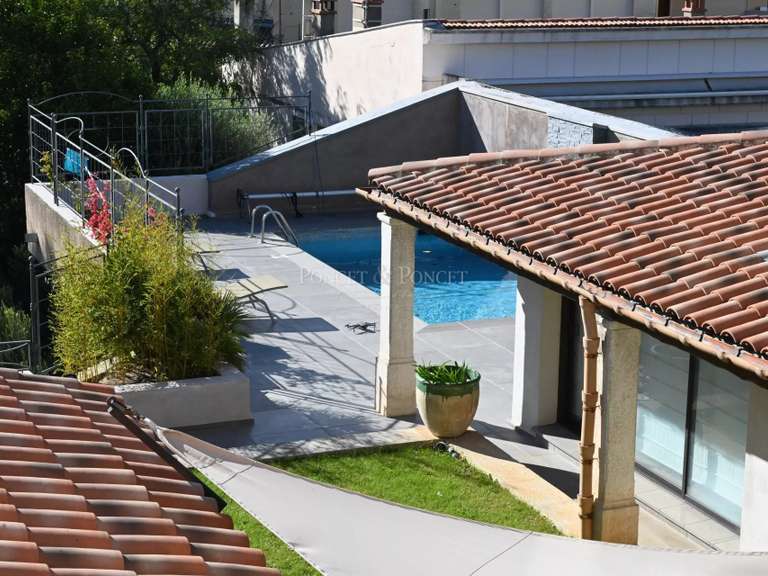 Maison Clermont-l'Hérault - 9 chambres - 570m²