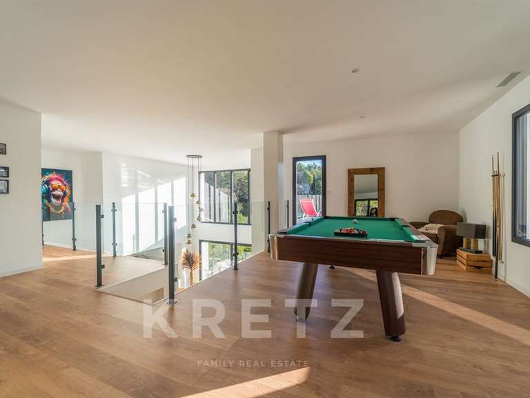 Maison Clermont-l'Hérault - 4 chambres - 230m²