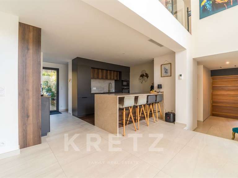 Maison Clermont-l'Hérault - 4 chambres - 230m²