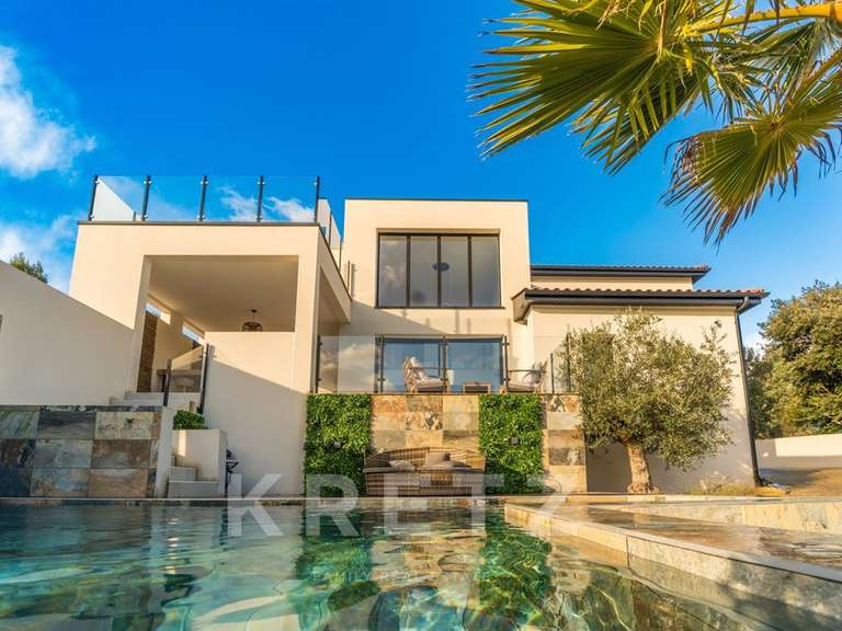 Maison Clermont-l'Hérault - 4 chambres - 230m²