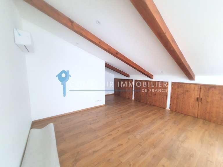 Maison Clermont-l'Hérault - 6 chambres - 300m²