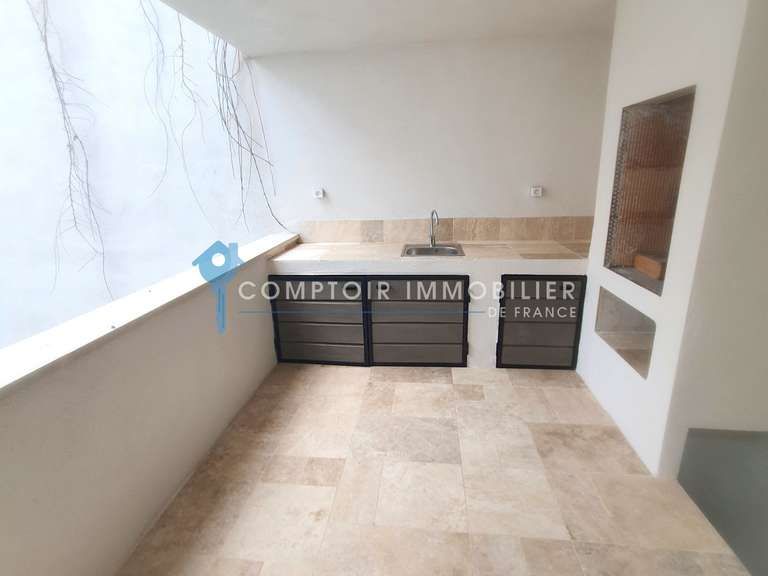 Maison Clermont-l'Hérault - 6 chambres - 300m²