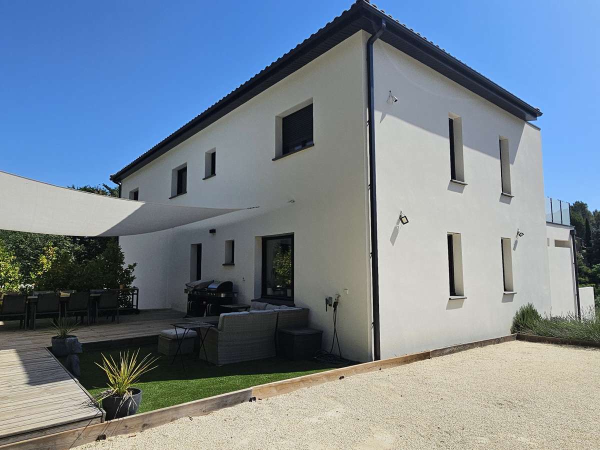 Villa Clermont-l'Hérault