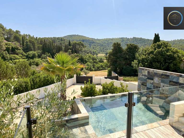 Villa Clermont-l'Hérault - 4 chambres - 230m²