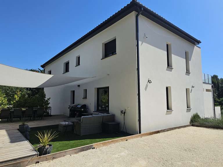 Villa Clermont-l'Hérault - 4 chambres - 230m²