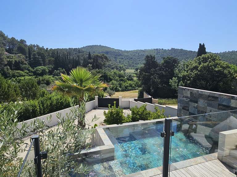 Villa Clermont-l'Hérault - 4 chambres - 230m²
