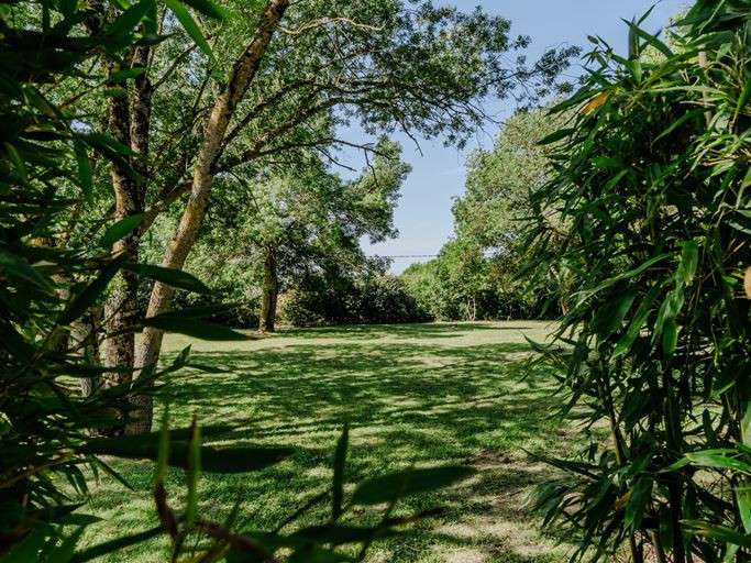 House Clermont-le-Fort - 229m²