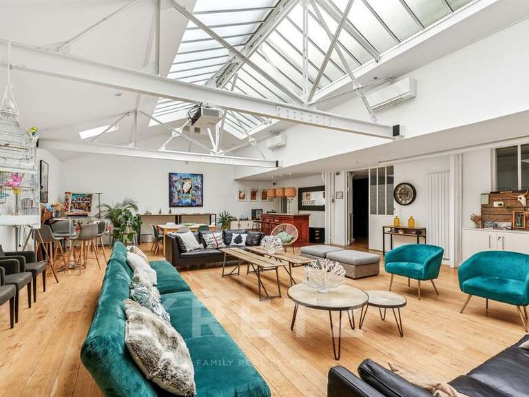 Maison Clichy - 3 chambres - 424m²