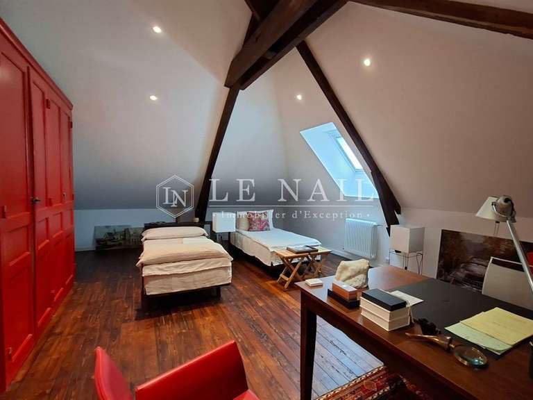Maison Clisson - 6 chambres - 245m²