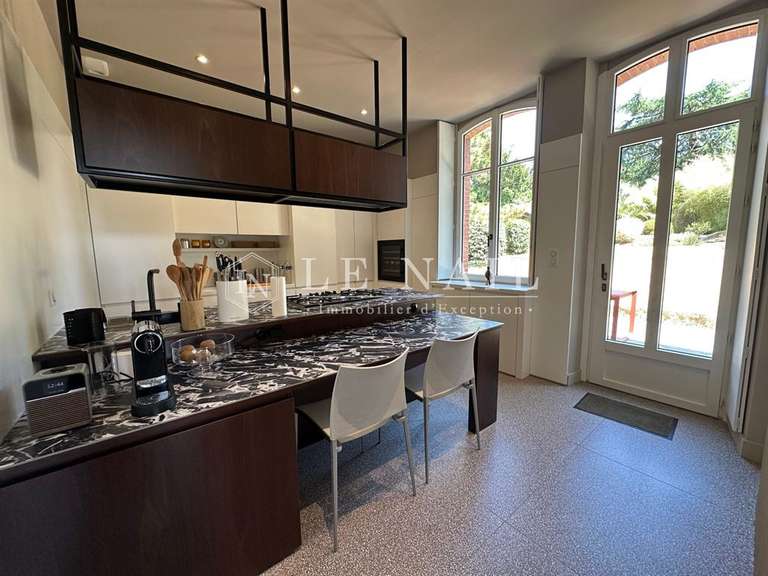 Maison Clisson - 6 chambres - 245m²