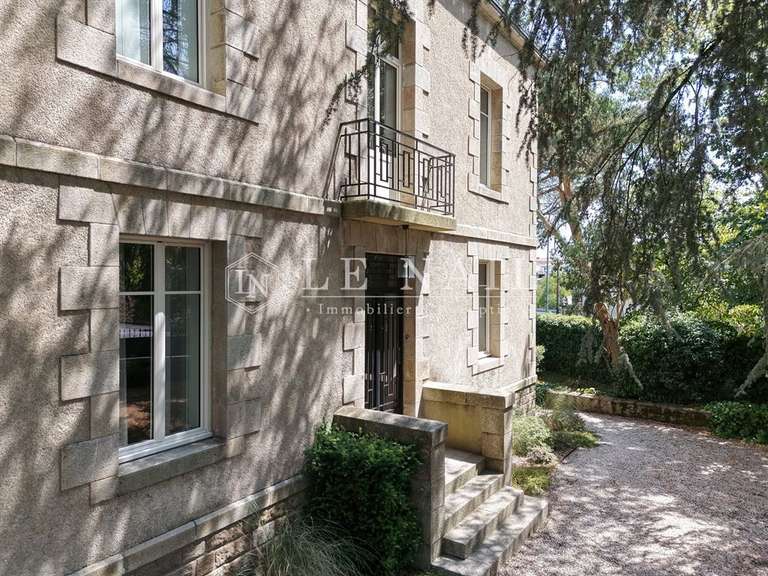 Maison Clisson - 6 chambres - 245m²