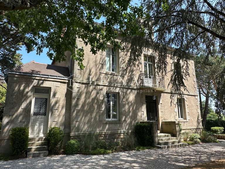 Maison Clisson - 6 chambres - 245m²
