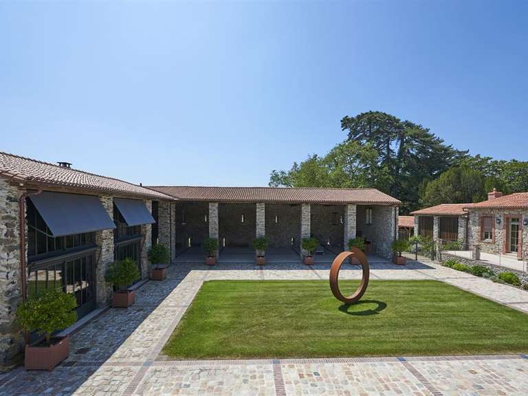 Propriété Clisson - 6 chambres - 620m²