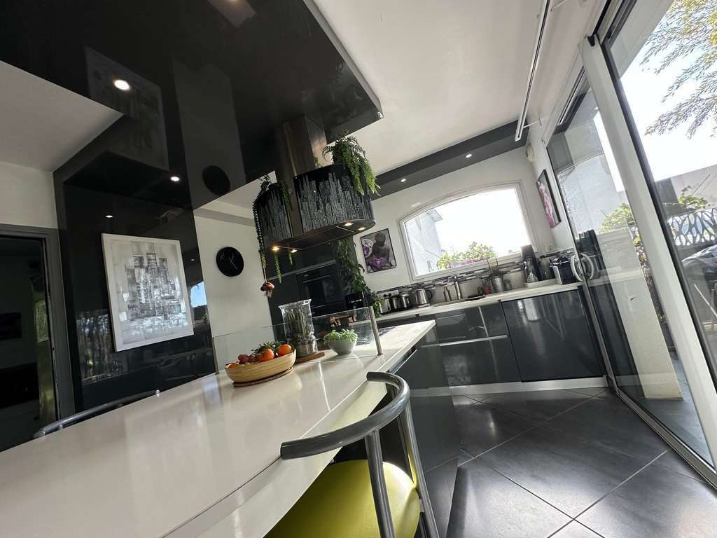 House Clohars-Carnoët