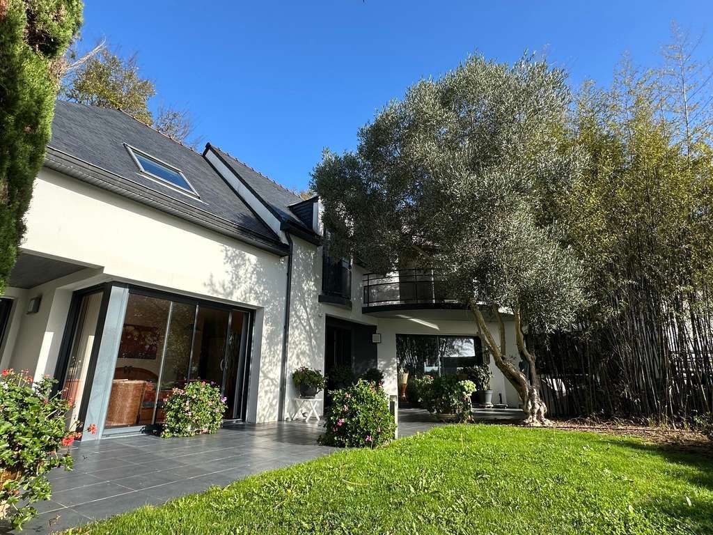 House Clohars-Carnoët