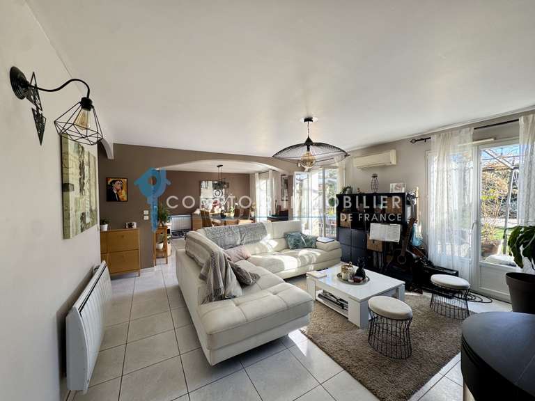 Maison Codognan - 5 chambres - 200m²