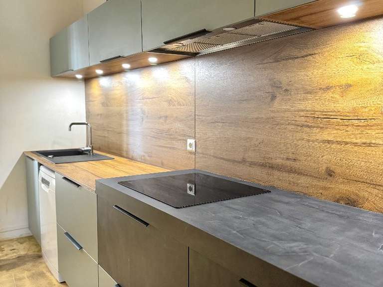 Maison Codolet - 5 chambres - 208m²