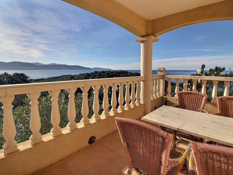 Villa avec Vue sur mer Coggia - 8 chambres - 249m²