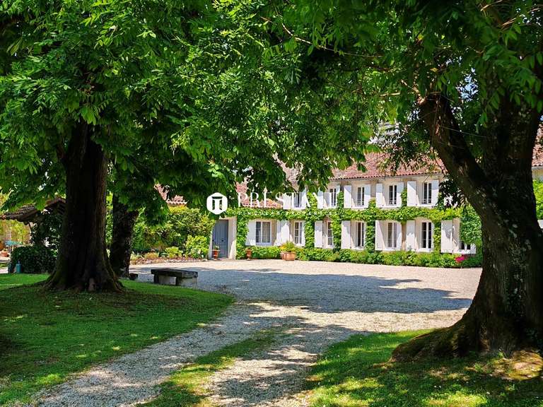 Maison Cognac - 6 chambres - 462m²