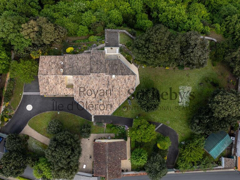 Maison Cognac - 3 chambres - 311m²