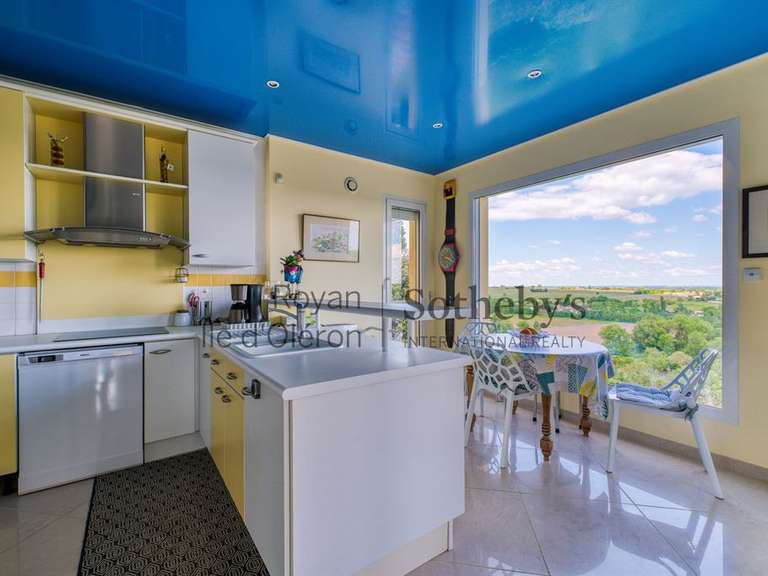 Maison Cognac - 3 chambres - 311m²