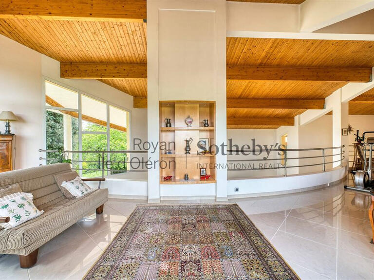 Maison Cognac - 3 chambres - 311m²