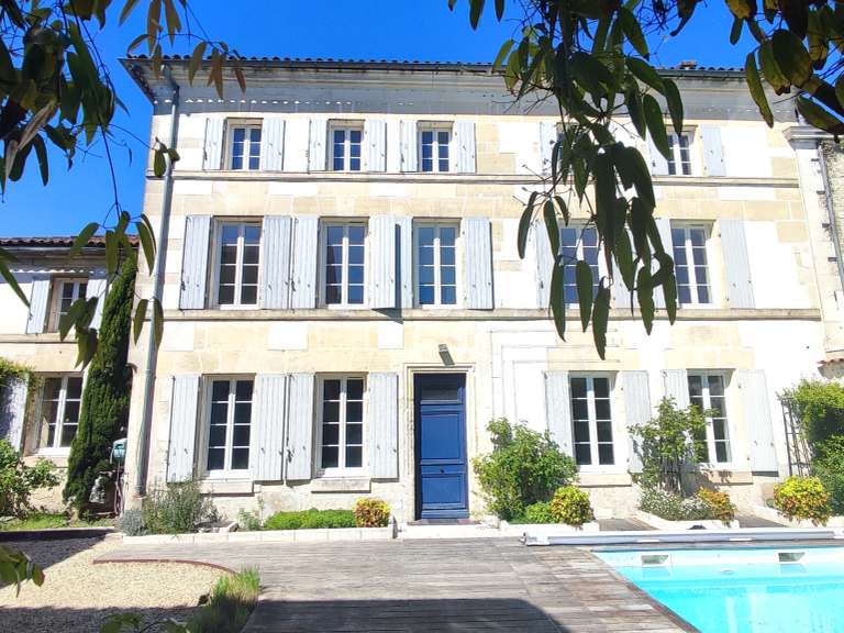 Maison Cognac - 8 chambres - 345m²