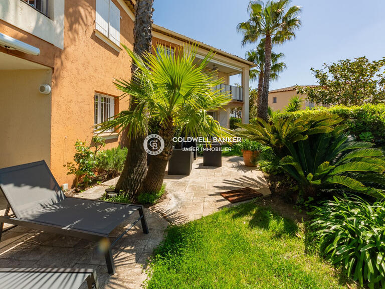 Appartement Cogolin - 3 chambres - 120m²