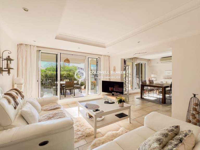 Apartment Cogolin - 2 bedrooms - 83m²