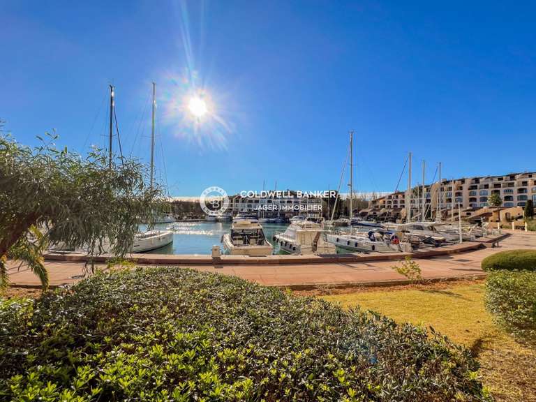 Apartment Cogolin - 2 bedrooms - 83m²