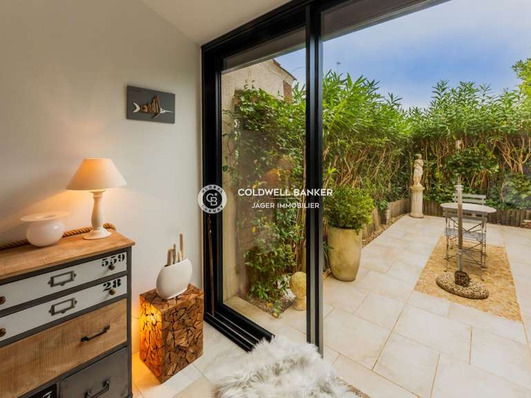 Apartment Cogolin - 2 bedrooms - 83m²