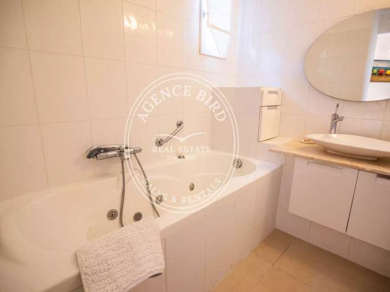 Appartement Cogolin - 3 chambres - 120m²