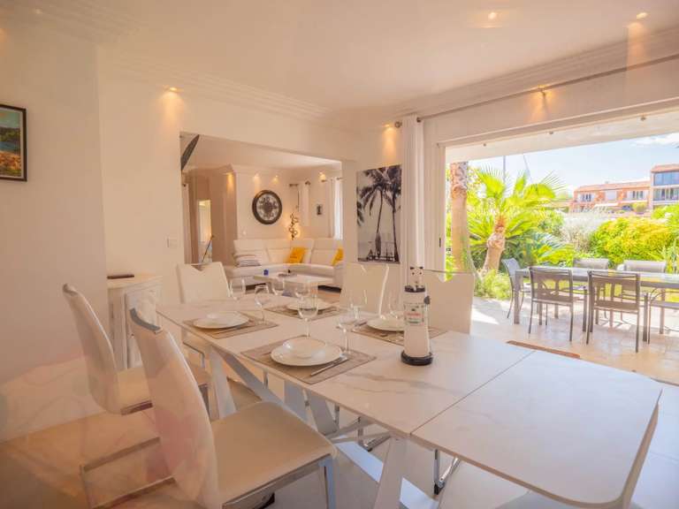 Appartement Cogolin - 3 chambres - 120m²