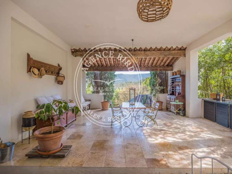 House Cogolin - 5 bedrooms - 1600m²