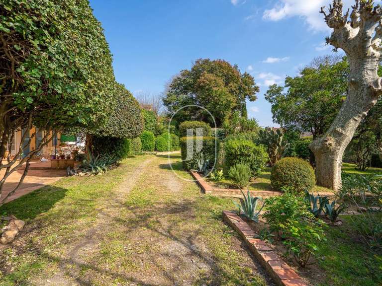 House Cogolin - 7 bedrooms - 310m²