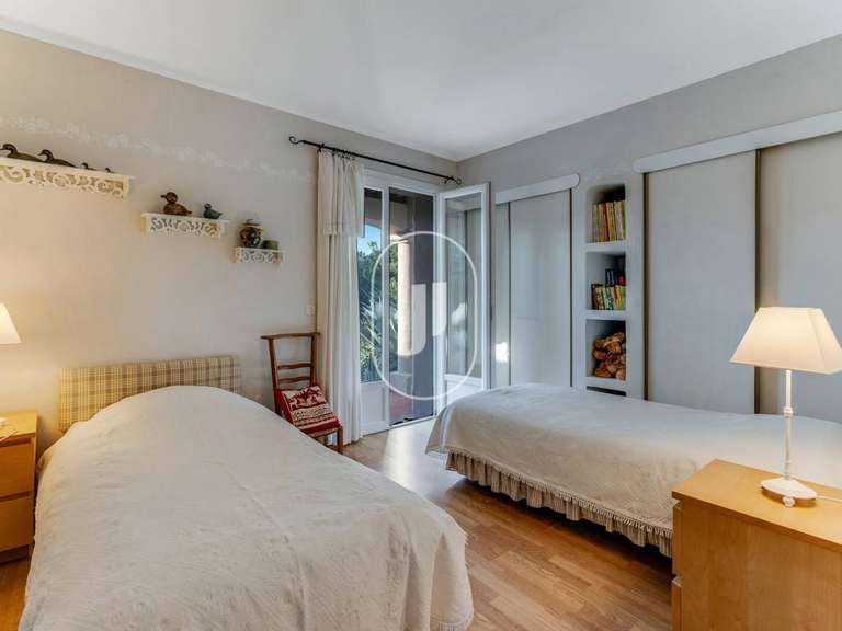 House Cogolin - 6 bedrooms - 245m²