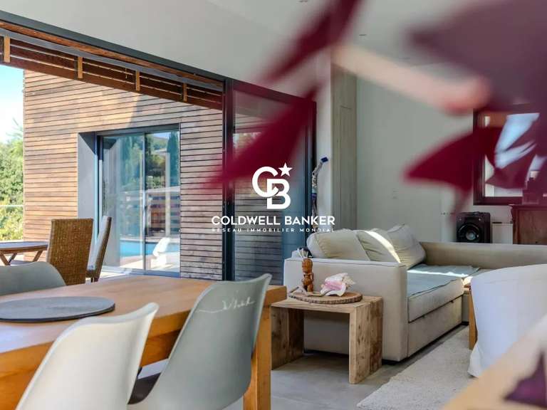 Maison Cogolin - 3 chambres - 119m²